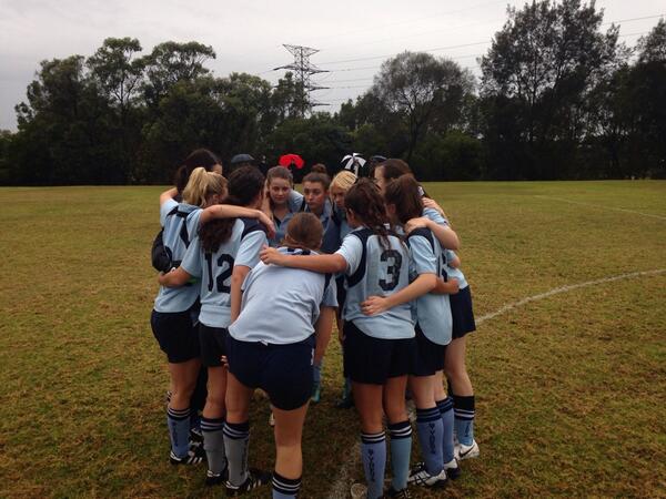 SVCPottsPoint's tweet photo. The World Cup was at Cumberland today! SVC played a close game w/heart vs SCEGGS - into extra time, but sadly no win. http://t.co/gAoVOu5Zn5
