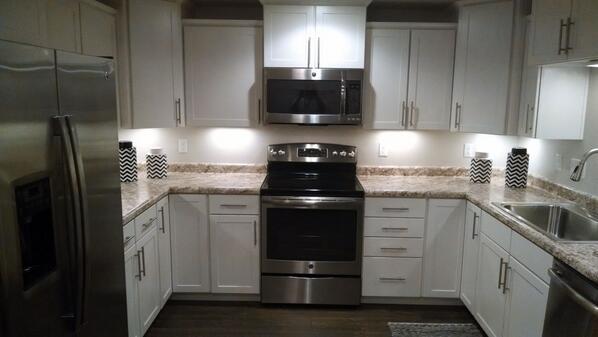 #emeraldhomes actually made a basement apartment. Awesome! #drhortonslc