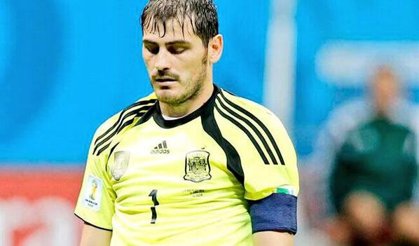 totalsportsa's tweet photo. #MundialTS Casillas: “Ha sido el peor partido de mi vida con la selección. Ha sido muy desastroso, pido perdón” http://t.co/Rg8Px1eJvU