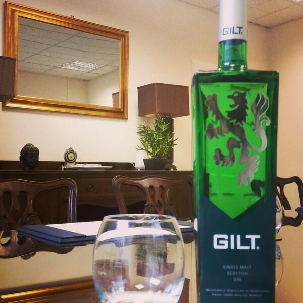LuxuryGiftExp's tweet photo. Well it's #WorldGinDay! Why not have a G&amp;T with @GiltGin? http://t.co/OvMCRSmVOH