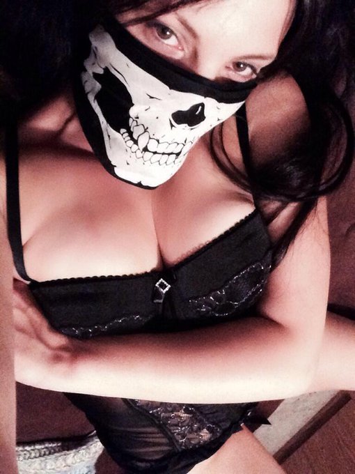 Late night #Fridaythe13th #FriskyFriday @PlayboySocial @Playboy @PlayboyDotCom http://t.co/p9O0VXflf<a href="/tag/fridaythe13th"class="tags">#Fridaythe13th</a><a href="/tag/friskyfriday"class="tags">#FriskyFriday</a><a class="tags" target="_blank" title="On Twitter" href="/?out=eyJ0eXAiOiJKV1QiLCJhbGciOiJIUzUxMiJ9.eyJpYXQiOjE3MjIzNTcxNTUsImlzcyI6InR3cG9ybnN0YXJzLmNvbSIsIm5iZiI6MTcyMjM1NzE1NSwiZXhwIjoxNzUzODkzMTU1LCJyZWRpcmVjdF91cmwiOiJodHRwczovL3R3aXR0ZXIuY29tL1BsYXlib3lTb2NpYWwifQ.jEEIGLWOz8-DaOJPncoXm35IYO_VRph1LPovZE1-4c4yJdcRaqLJTIGLc-pDMU35iAR3faNyJGCkLis1XSY0NQ">@PlayboySocial</a>