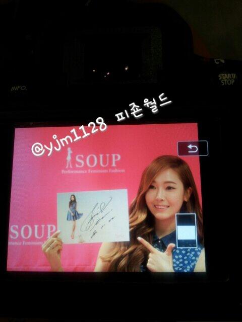 [PIC][14-06-2014]Jessica tham dự buổi fansign lần 2 cho thương hiệu "SOUP" vào trưa nay BqENXTDCIAAc4zc