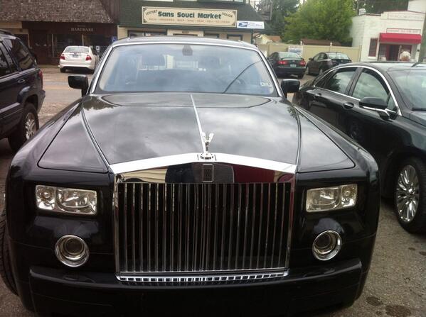 alexbaker469's tweet photo. Figured I would trade the jeep in today for this I thought it was a fair deal http://t.co/jjWhTlXMch