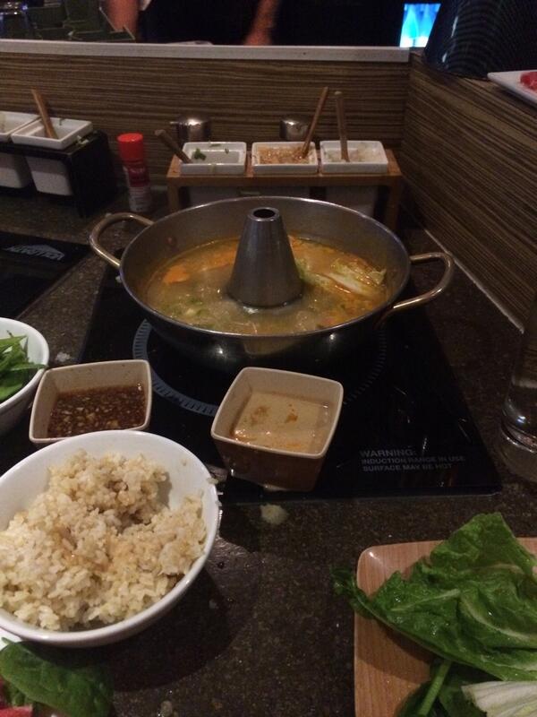 AaronSuplizio's tweet photo. #GoKingsGo and #tabushabu--money Friday night.

And congratulations Zac!!! http://t.co/CSLivk6WGg