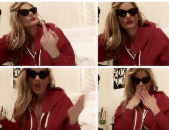 It's Friday the 13th, Mercury is in retrograde, and it's a full moon..!?!? 👹👹👹 #sweetdreams http://t<a href="/tag/sweetdreams"class="tags"><span>#sweetdreams</span></a>