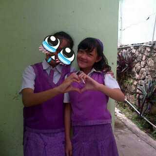 Kamila30Atika's tweet photo. @novia_padusshi @AzzahraTC :D http://t.co/NnewuQW19e