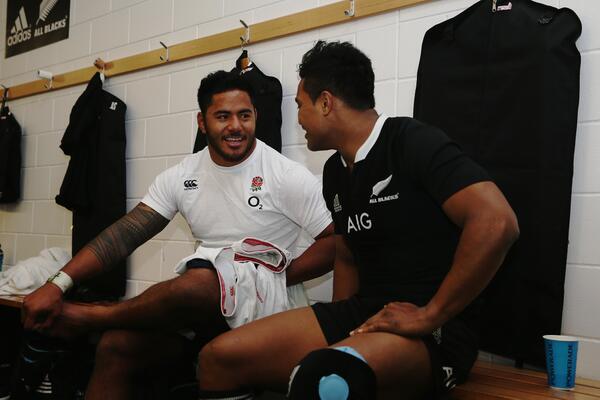 Despite a brutal Test and the disappointment of a loss it's always good to see player interaction after the match.