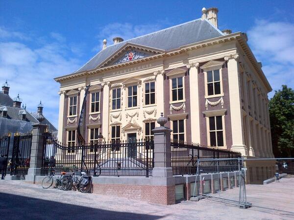 The #Mauritshuis in #TheHague is one of the most beautiful small museums in the world. It reopens in 2 weeks!