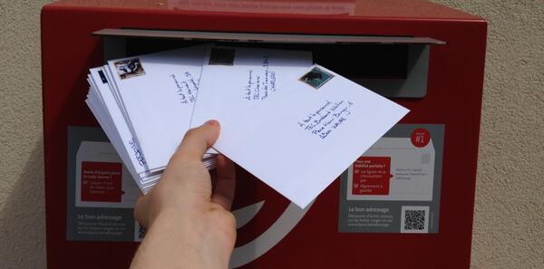 Invitations #VIP pour jeudi : Postées!

Et nos 1er VIP, c'est le personnel du #TEC! (1/2)
cafenumerique.org/liege/event/ap…