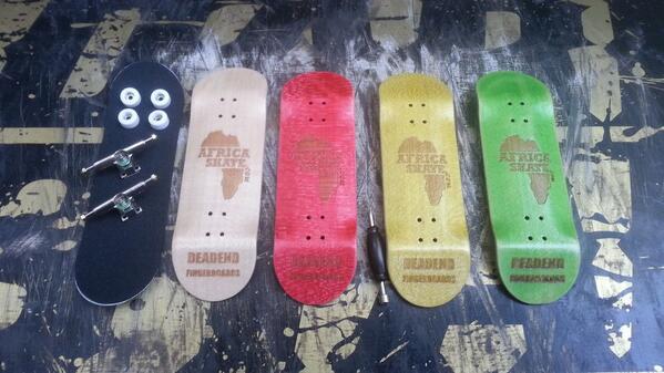 DeadEndFBdecks's tweet photo. @africaskate and Dead End Collab #fingerboards available now!
Complete setup R180. Free shipping to anywhere in SA http://t.co/xoy8JlyHOU