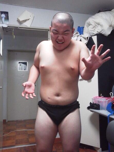 ocyoi's tweet photo. 宮崎県 延岡学園 茶道部
串間洸哉さん
『お点前頂戴致します』

気持ち良さそうな体だと思ったらRT！ http://t.co/u2a1FC16Iz