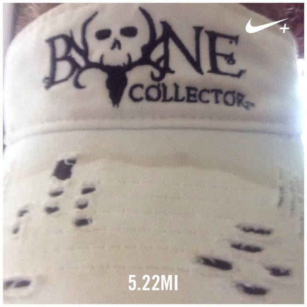 annamize1's tweet photo. Hot I just ran 5.22 mi with Nike+. http://t.co/EGxG4OD4gl #nikeplus http://t.co/7HL949hzIL