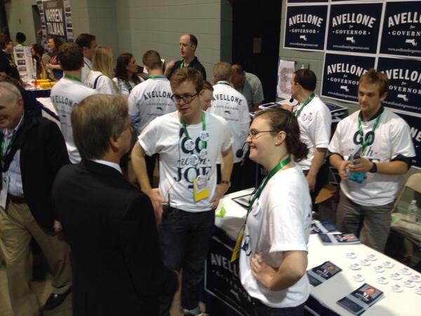 JoeAvellone's tweet photo. Blown away by our volunteers! No one works harder! #DemVention #mapoli #magov http://t.co/Ew8ovn7IzL