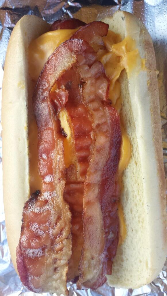 ShamelessDogs's tweet image. General store 10th annual car show till 2!!!