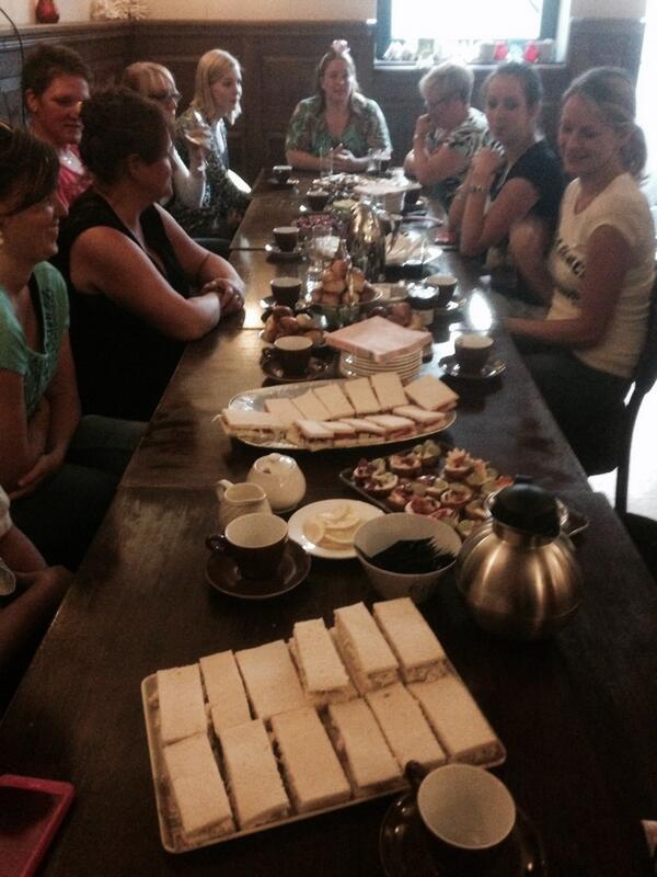 De hightea ziet er weer heerlijk uit bij #debank doetinchem