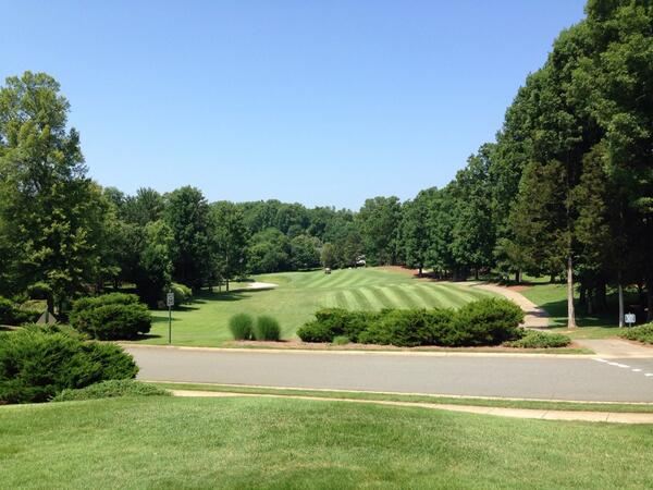 MalcolmLindsay's tweet image. Beautiful day on Northstone. #Carolina #elevatedtee