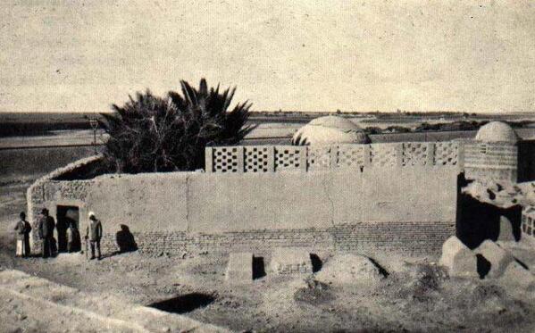 Razarumi's tweet photo. Shrine of #Gurunanak near Baghdad , Iraq http://t.co/jLMcwMnTP7 v @IndiaHistorypic