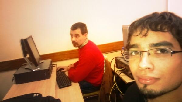 mardemza's tweet image. Concentrados en el #CursoHTML5 c/ @salvabasile #HTML5 #ULP