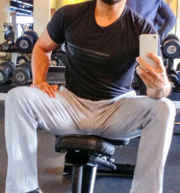 arabesexe's tweet photo. كعادتي.. مشاغب 😏
رتويت لو عجبتك الصورة..

Naughty as usual 😏.. Retweet if u liked it.. http://t.co/Lqtzr9oBa3