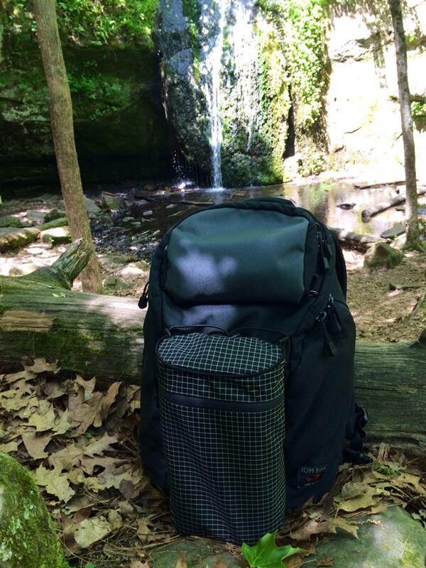 chrisbintliff's tweet image. Day hike with @tombihn. #smartalec