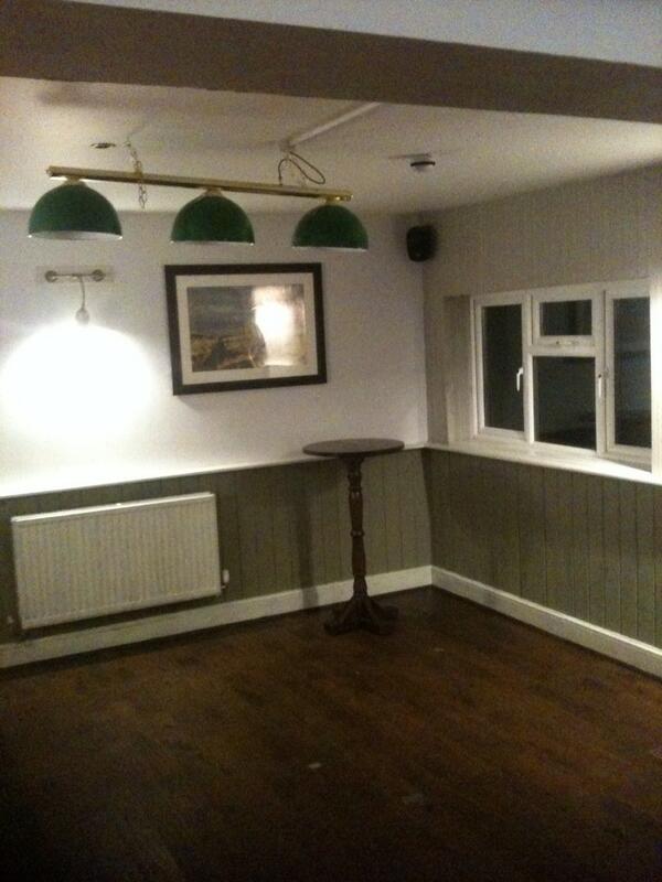 ReturnofThanks's tweet image. Just finished our set at the crown in Knaphill. Here's where we were earlier