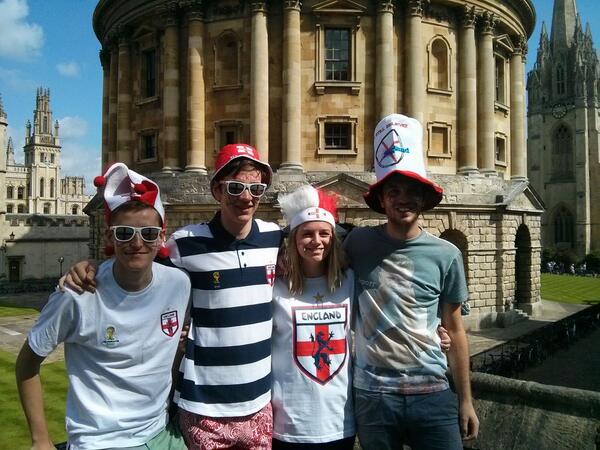 Confidence high in Oxford for England to smash the Azzurri! Come on Rooney! <a href="/BBCSport/">BBC Sport</a> #bbcworldcup #bbcfootball