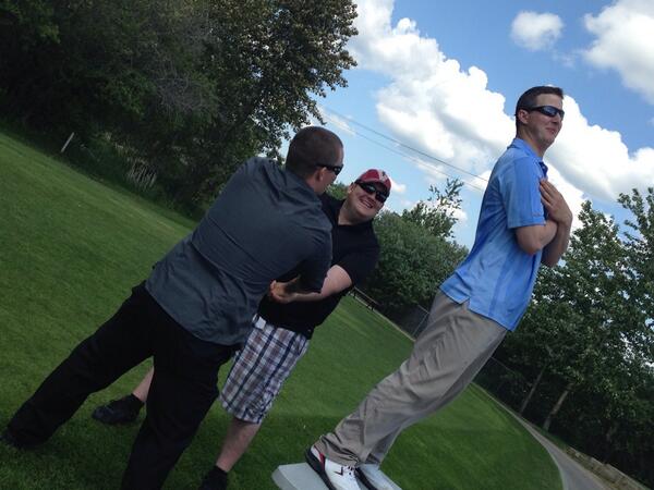 shelljohn67's tweet photo. #atbTeddy 10b hole 5, silly Jesse, tables aren't for climbing!! #savehim #trustfall http://t.co/rSrmKKwNq0
