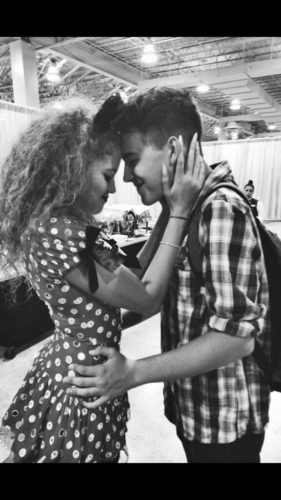camschameleon's tweet photo. I swear if jox doesn't get together soon I'm going to go die http://t.co/jbgstIuAUF