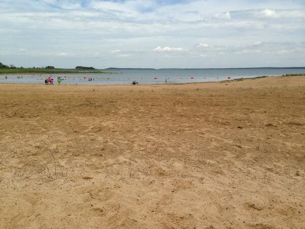 bsooner75's tweet image. #RayRoberts is in pretty bad shape.