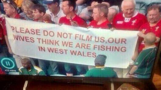 PeterRozenbeek's tweet photo. Beste spandoek tot nu toe #WK2014 http://t.co/A0cU0f95q7