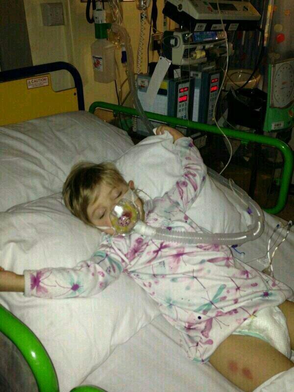 st_udz's tweet image. @genesimmons Pls RT for Sienna @sarahhancoxuk raising funds to help her beat cancer aged 3 m.youtube.com/watch?v=rNDwOz… …