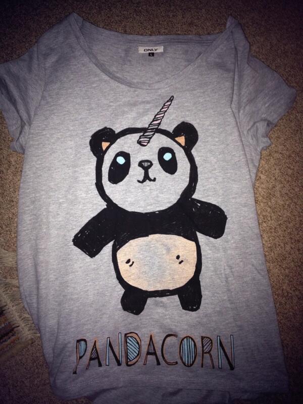 DasQueeny's tweet image. #pandacorn