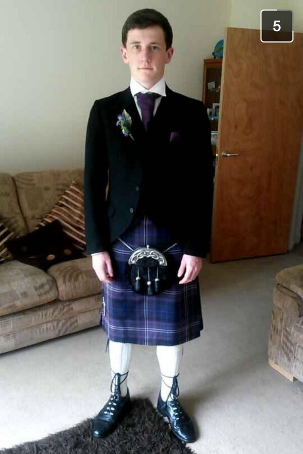 lauracdxo's tweet image. Rather proud of this! He looks absolutely gorgeous! ❤️@DavidScobie96 #enjoyprom #kilt #outfit