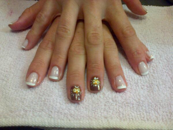 MakeupRoma's tweet photo. La lechuza, la lechuza.. Hace Sh.. Hace Sh... Art nail!!! Divinas! http://t.co/6dWbypgzkb
