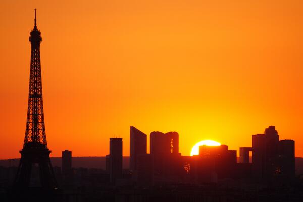 the sky over paris is burning #SDE2014 #sunset