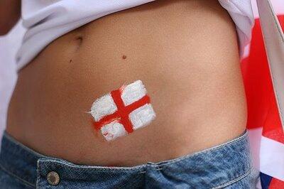 GirlsWorldCup's tweet photo. COMIENZAA SEGUNDO TIEMPO #ENG 1-1 #ITA #ifItalywinsLouispostaselfie http://t.co/vq3OInWFWP