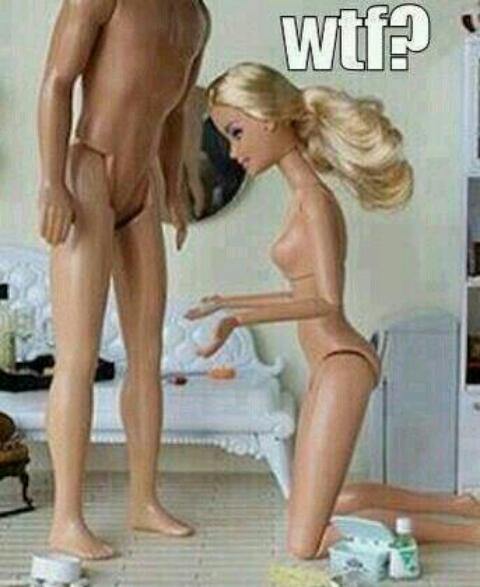 SitoKen's tweet photo. Mi novia se ha enterado de mi secreto. http://t.co/KkE1ZG87xS