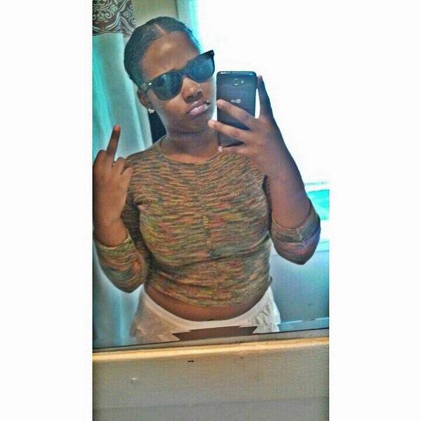 Lauryn365_'s tweet photo. Pretty Face Make A Nigga Chase🚶🏃👋 Im the Modern Day Black Maryland 😍👅💄💋 #IAMSCRAPP✊ http://t.co/pAsTtAk4WV