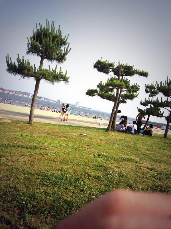 sakitamuu's tweet photo. 海ー♡
今日は女の子の日だから
入れないよーT^T
もうちょっと暖かく
なったら入りたいなん♡ http://t.co/CvmrtopUYo