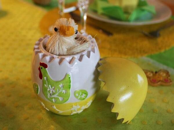 Une déco de table à la coque pour ce midi ? Une idée à découvrir en photo sur metamorphouse : lc.cx/gmD