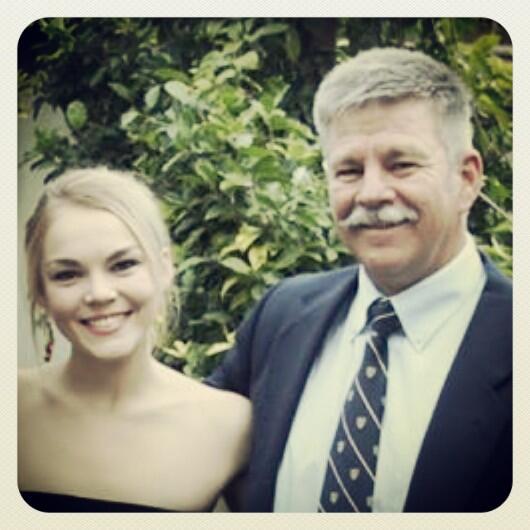 oo_Ane's tweet photo. Happy fathersday!!! #FathersDay #bestdad http://t.co/CMoH87OlcL
