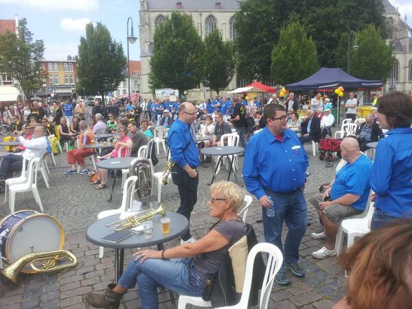 Blauw geel op het podium :-)
