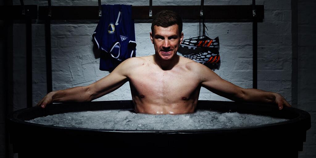 BqKH6SjIgAAUInq.jpg:large