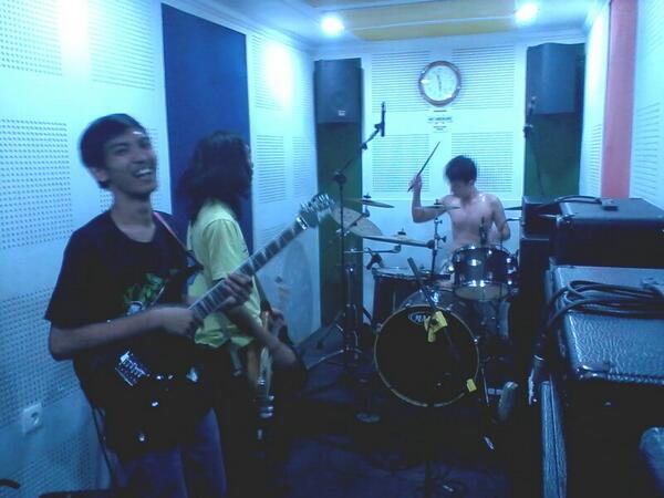 Akhirnya <a href="/sLuUuRrpp/">sLuuurrpp..!!</a> ben basyaaaah ini masuk dapur jg. Semangaaaaaat kandaaaaaaah :3