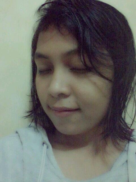 Riabella3's tweet photo. Tau ahhh gelap :) http://t.co/hwEScFcCOL