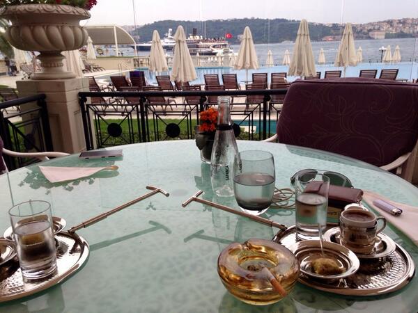 I'm at Çırağan Palace Kempinski Gazebo Lounge 4sq.com/1lDhlup