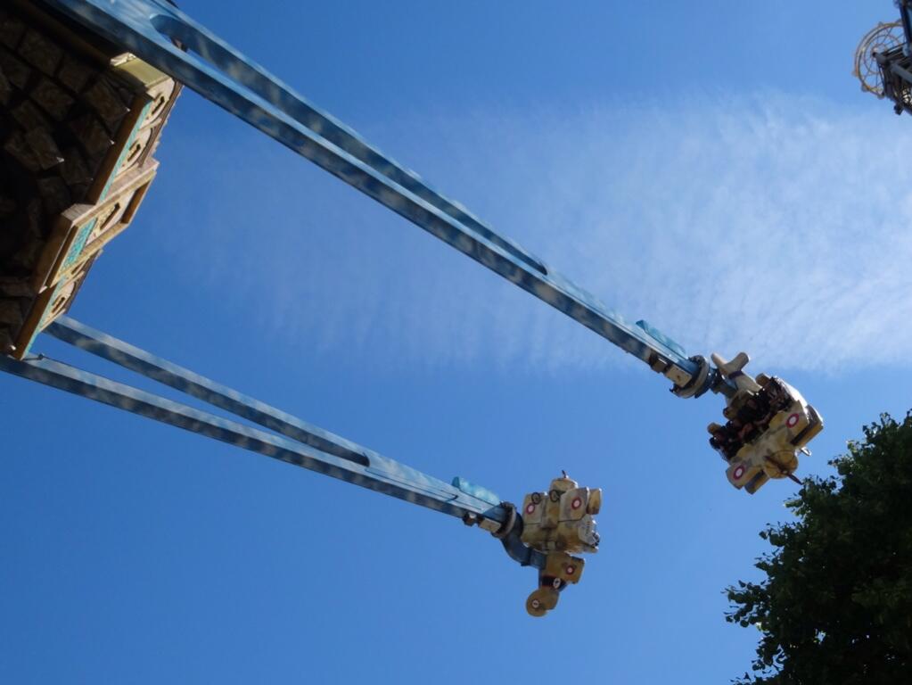 BqL81mUIUAIWdsF.jpg:large