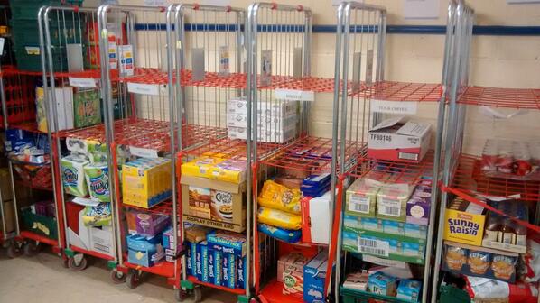 Sunday afternoon ...good looking WH <a href="/ClarkeLouana/">Louanna clarke</a>  the AA team :)