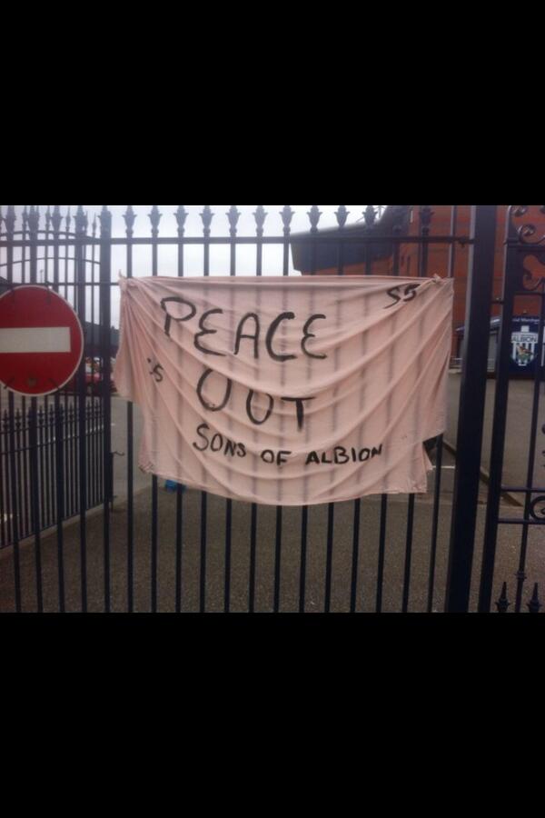 USLESS_PEACE's tweet image. #peaceout #wba