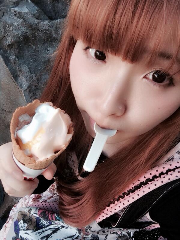 ようなぴ 今日は家族でディズニーランド行ってきたよ X ワンスアポンアタイム やっと見れた めっちゃ良かったーー けど場所取りは1秒を争う戦いであった Http T Co Tdzevtegcy ようなぴ 今日は家族でディズニーランド行ってきたよ X ワンスアポンアタイム やっと見れた めっちゃ良かったーー けど場所取りは1秒を争う戦いであった Http T Co Tdzevtegcy
